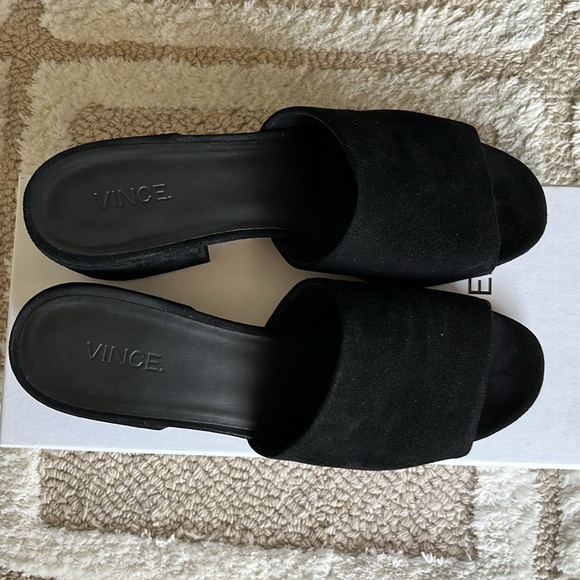 Vince Rachelle-2 Black Suede Slide with Block Heel Size 8.5 - Picture 3 of 11